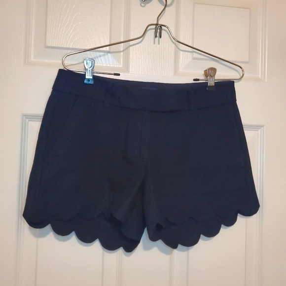 J. Crew Linen Cotton Blend Shorts with Scalloped Hem Sz 2 Black - Picture 1 of 9